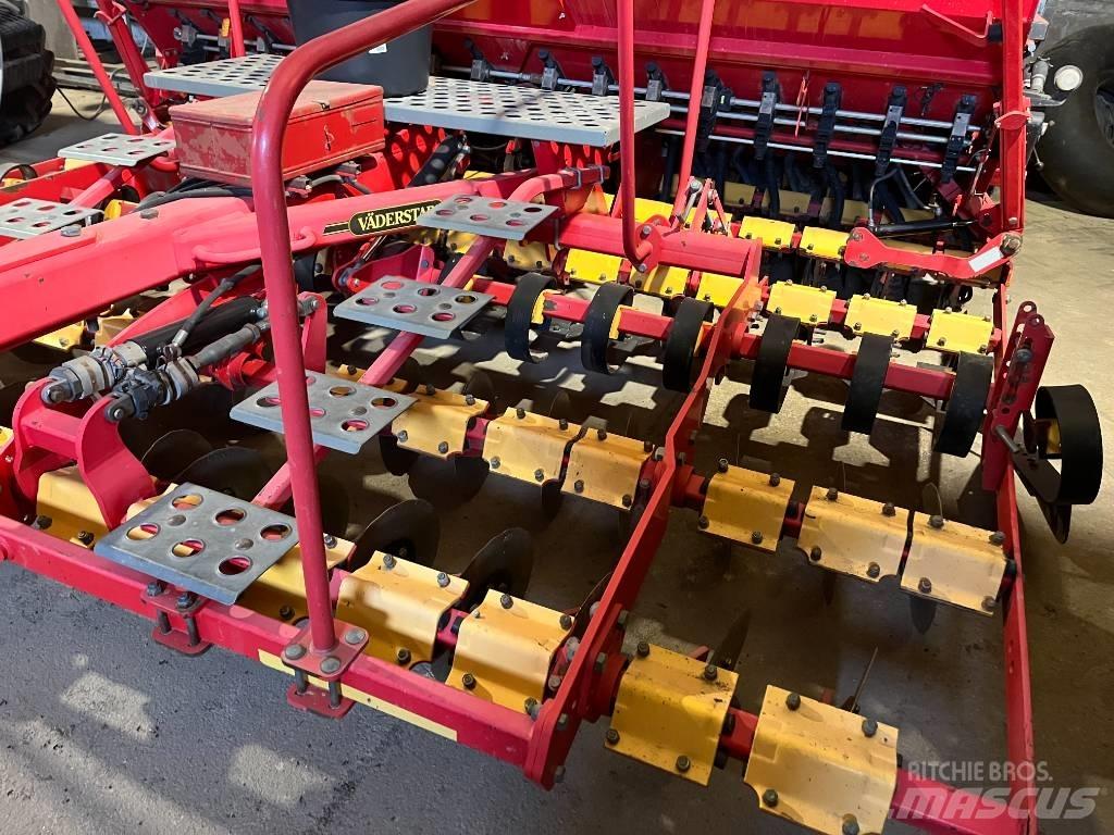 Väderstad Rapid400C Kombinerte såmaskiner