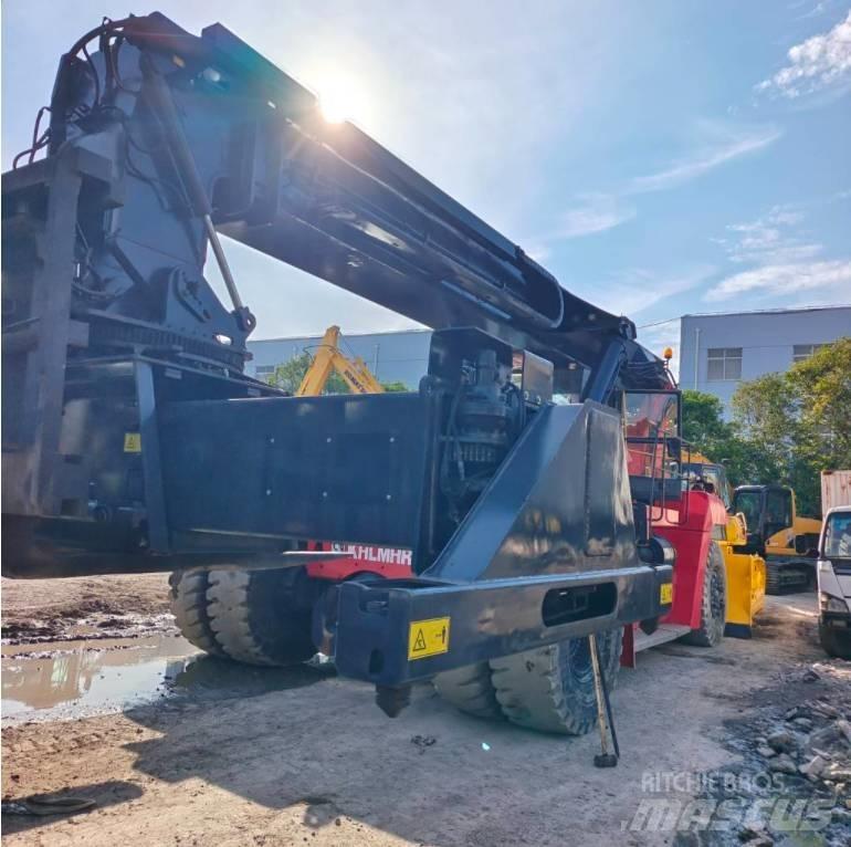 Kalmar DRT 450 Reachstackere