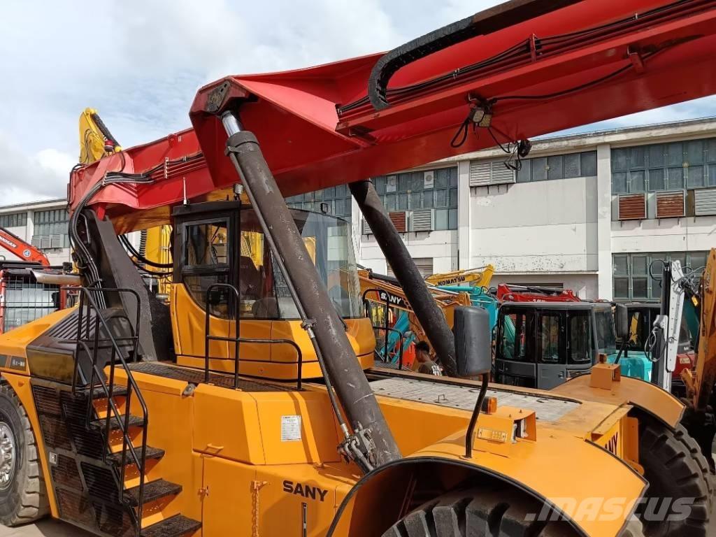Sany SRSC 45 C30 Reachstackere