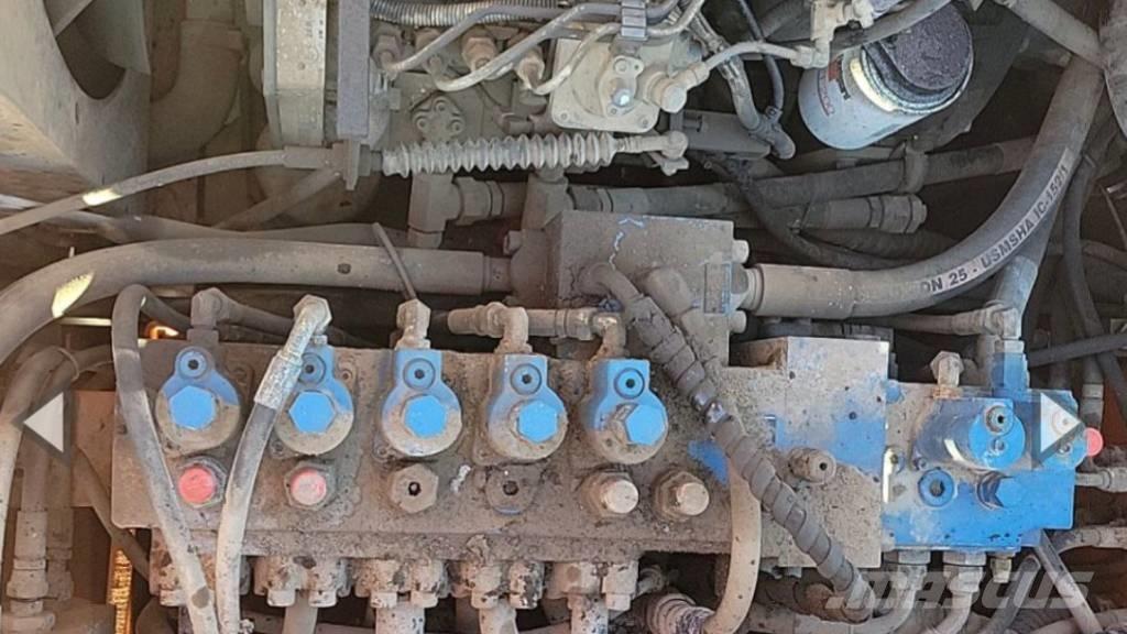 Hitachi EX 135 W Hjulgravere