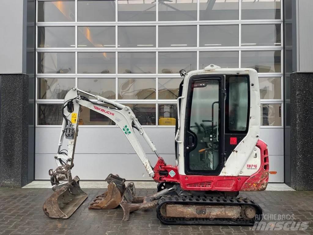 Takeuchi TB216 Minigravere <7t
