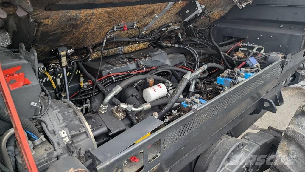 Ponsse Wisent 8W Lassbærere