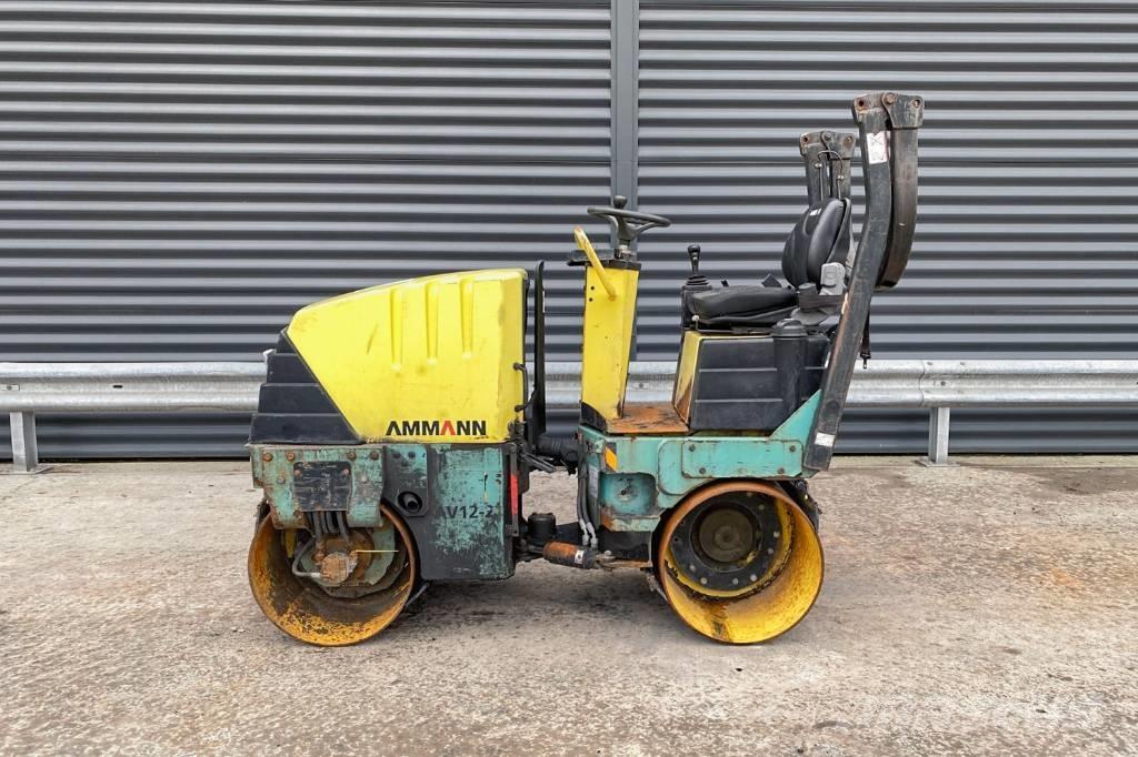 Ammann AV 12-2 Tandem Valser