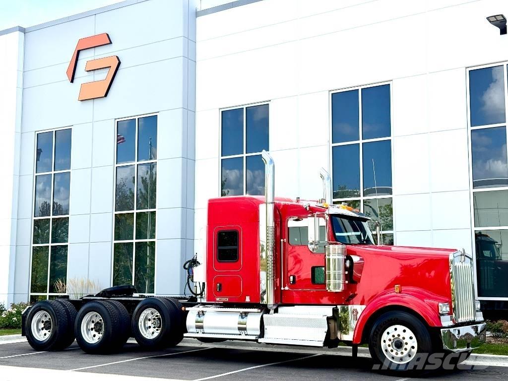 Kenworth W 900 Trekkvogner