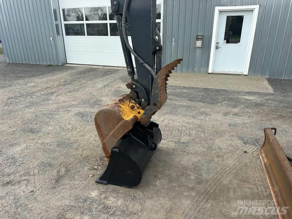 John Deere 35 G Beltegraver