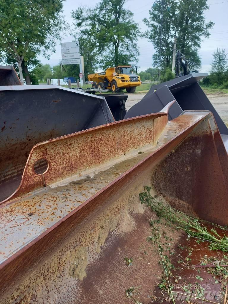 CAT 349 E Beltegraver