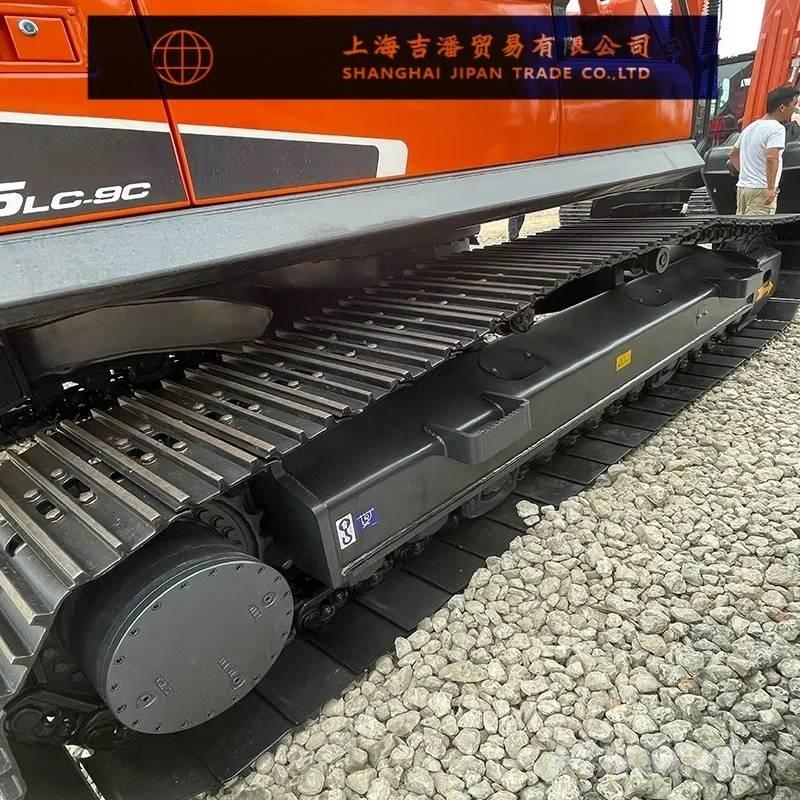 Doosan DX 225 Beltegraver