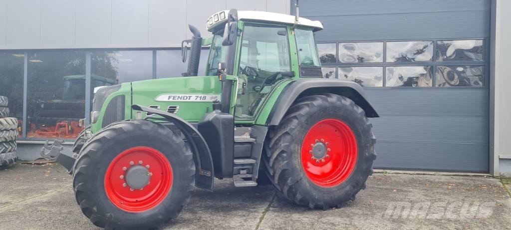 Fendt 718 Vario TMS Traktorer
