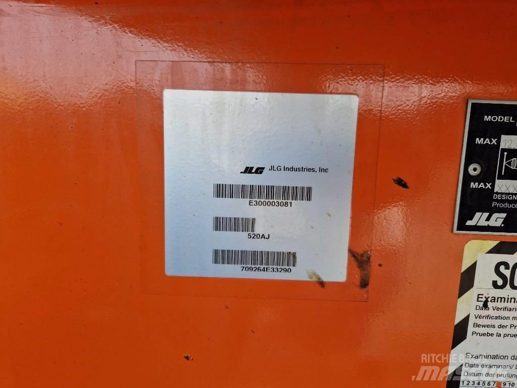 JLG 520AJ Leddede bomlifter