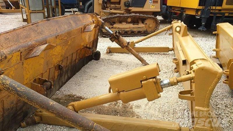 CAT D7E, D7F, D7G Kniver