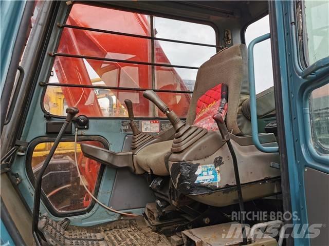 Hitachi EX220LC Beltegraver