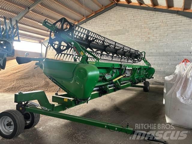 John Deere S 670 i Skurtreskere