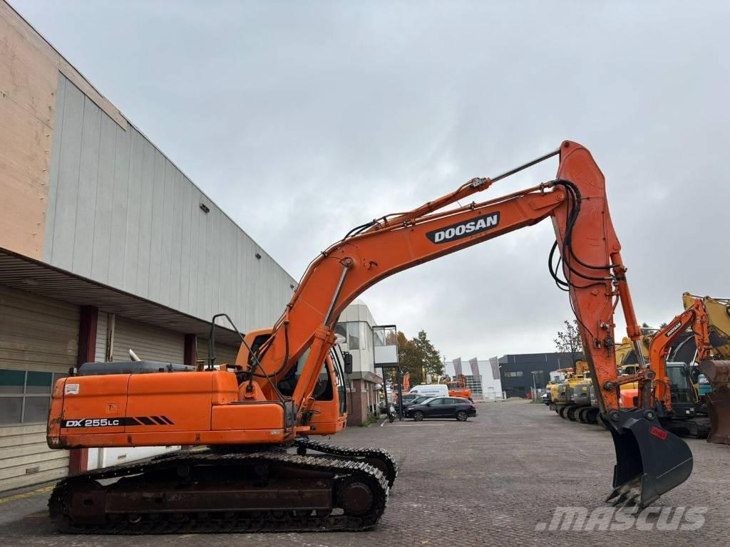 Doosan DX 255 LC Beltegraver