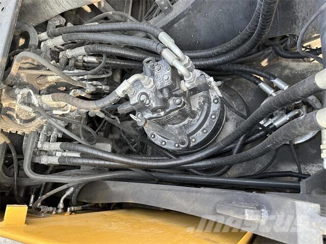 Volvo EC240 Beltegraver