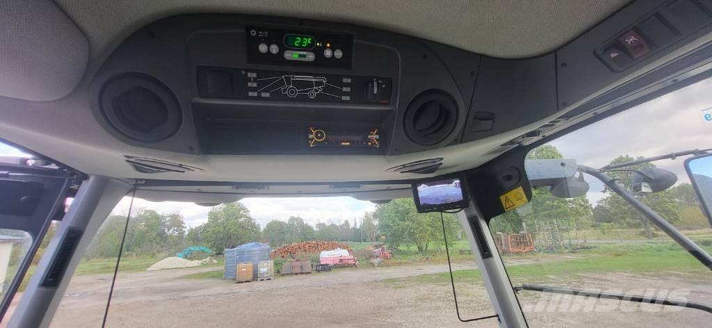 CLAAS Tucano 450 Skurtreskere