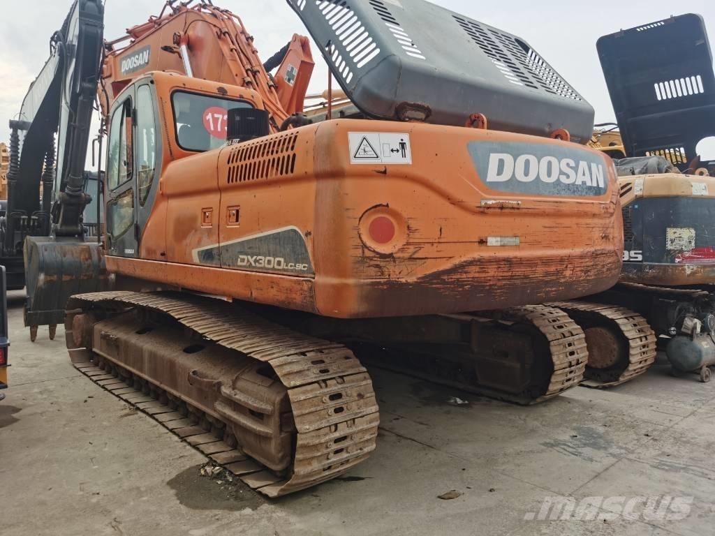 Doosan DX300LC-9C Beltegraver
