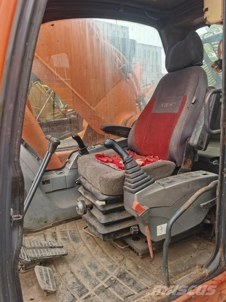 Doosan DX300LC-9C Beltegraver