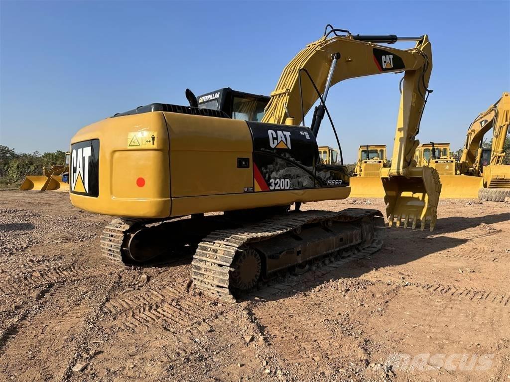 CAT 320 D Beltegraver
