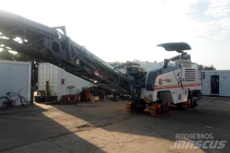 Wirtgen W100F Andre lastebiler