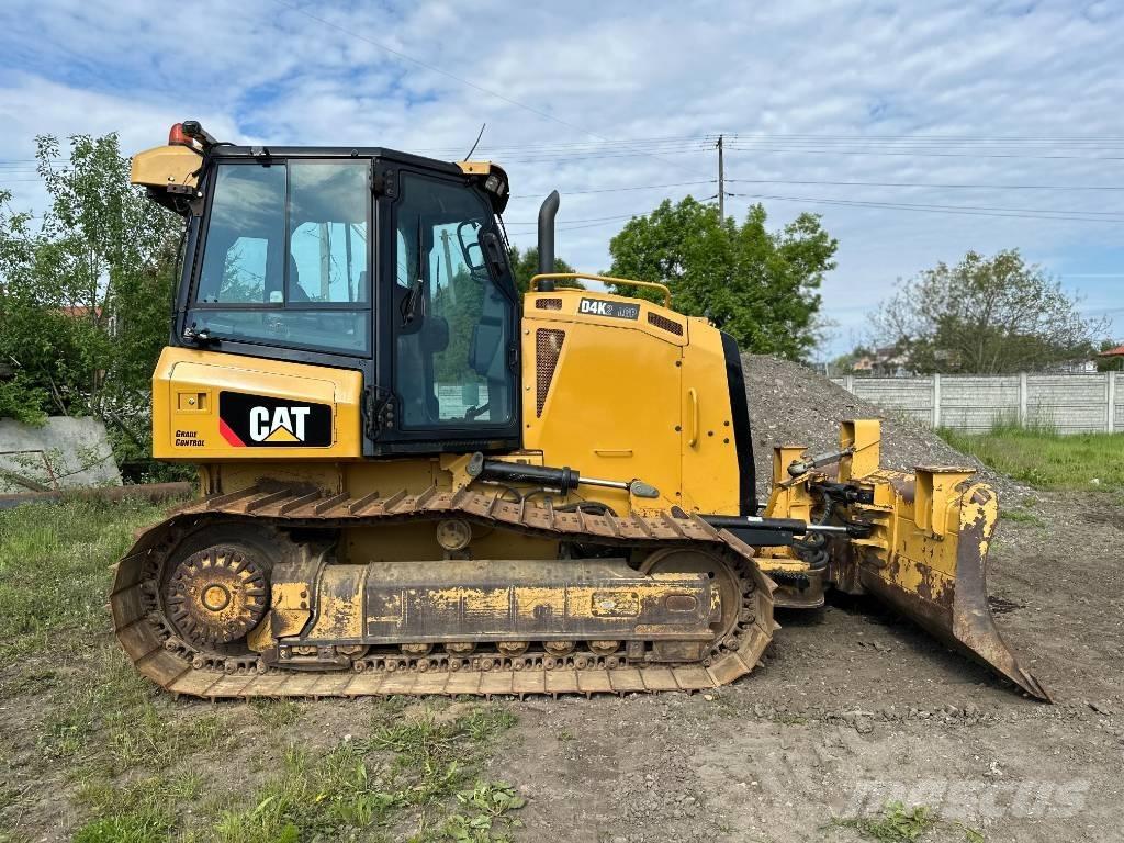 CAT D 4 K 2 LGP Dozere Beltegående