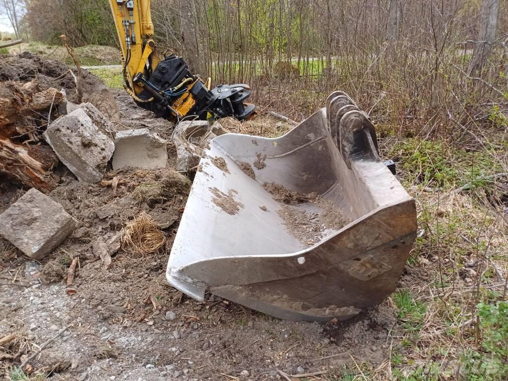 Komatsu PW 160-7E0 Hjulgravere