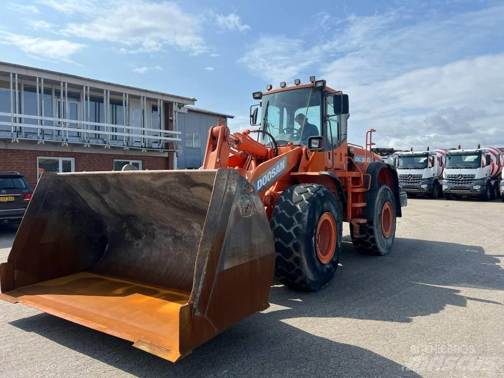 Doosan dl 300 Hjullastere