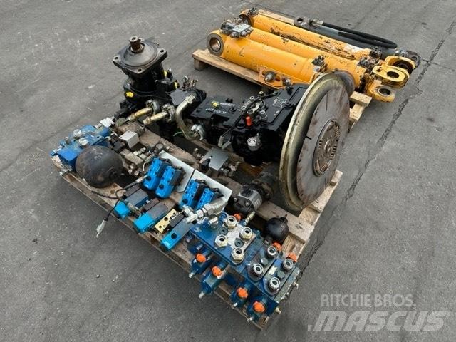 Liebherr L 538 Hydraulikk