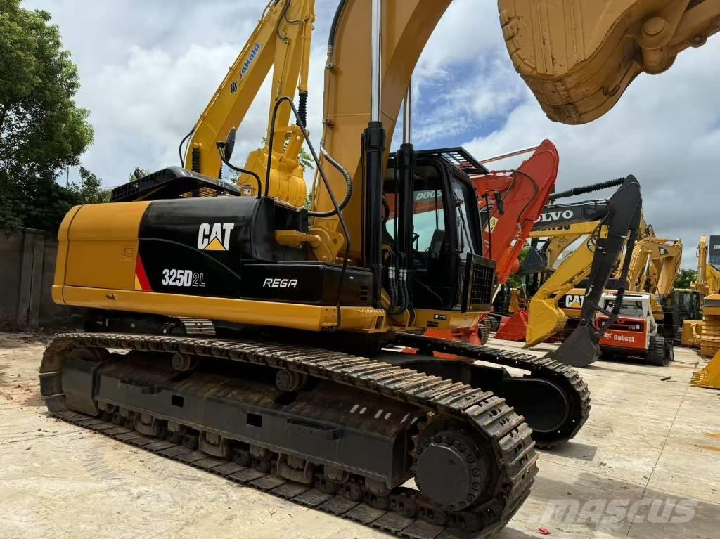 CAT 325 D L Beltegraver