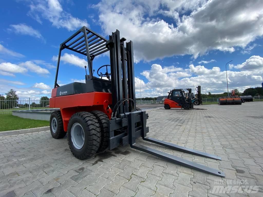 Linde H25D Diesel Trucker