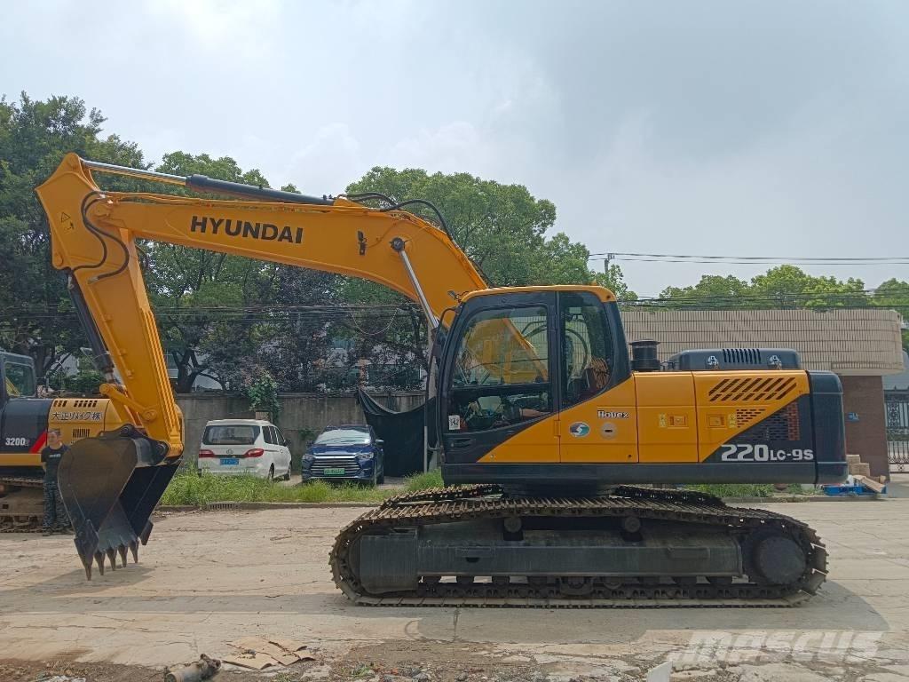 Hyundai R220LC-9S Beltegraver