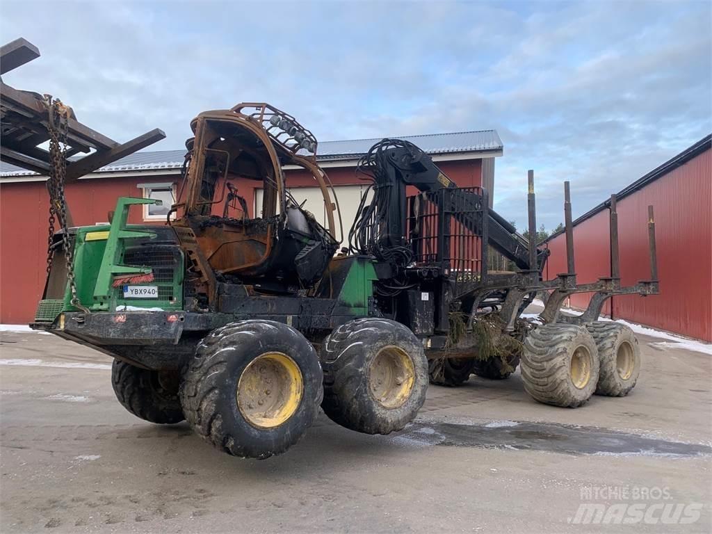 John Deere 1010E Lassbærere