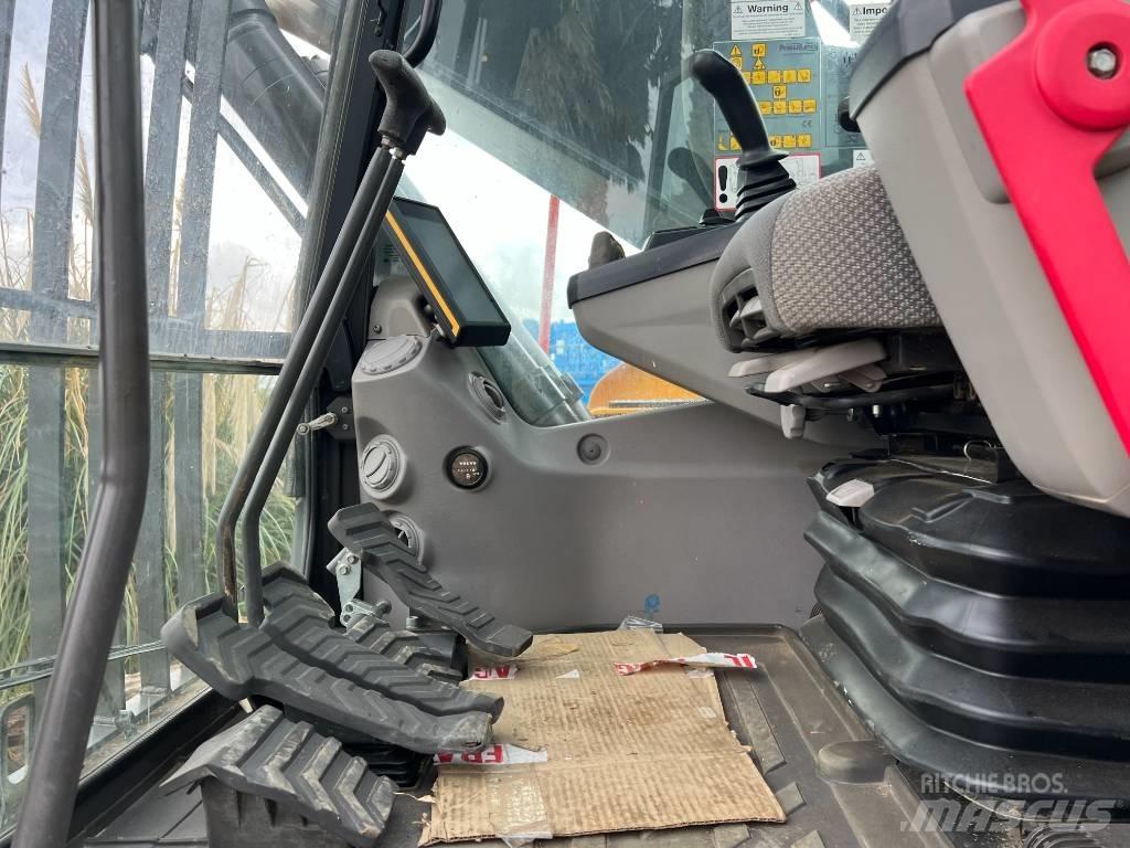 Volvo EC 220 E Beltegraver