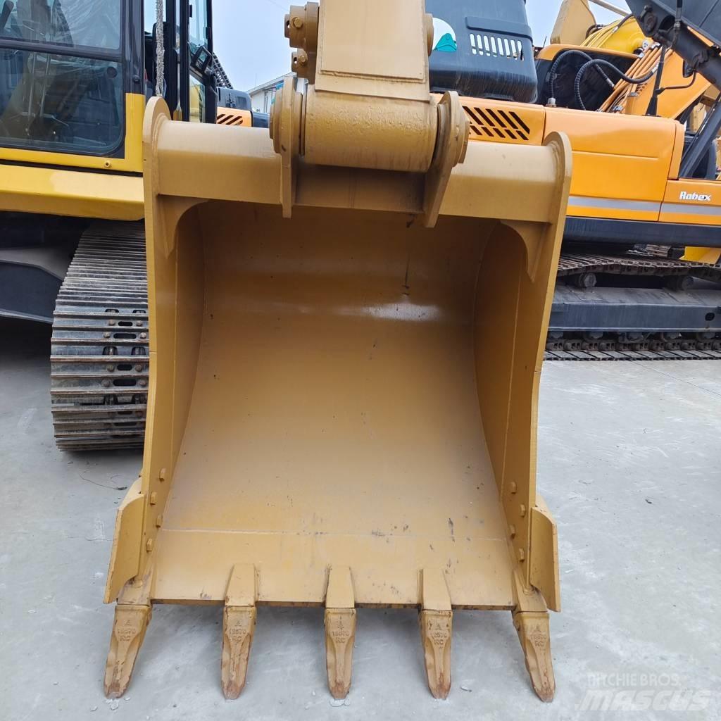 CAT 330 D Beltegraver