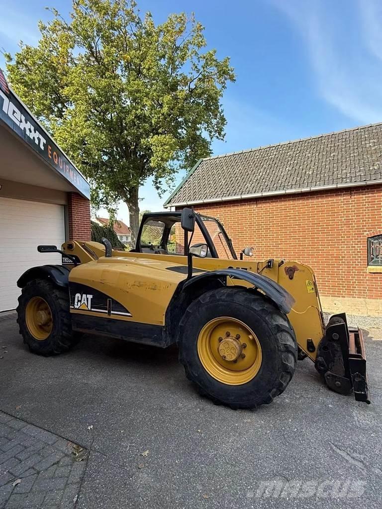 CAT TH 330 B Teleskoplastere