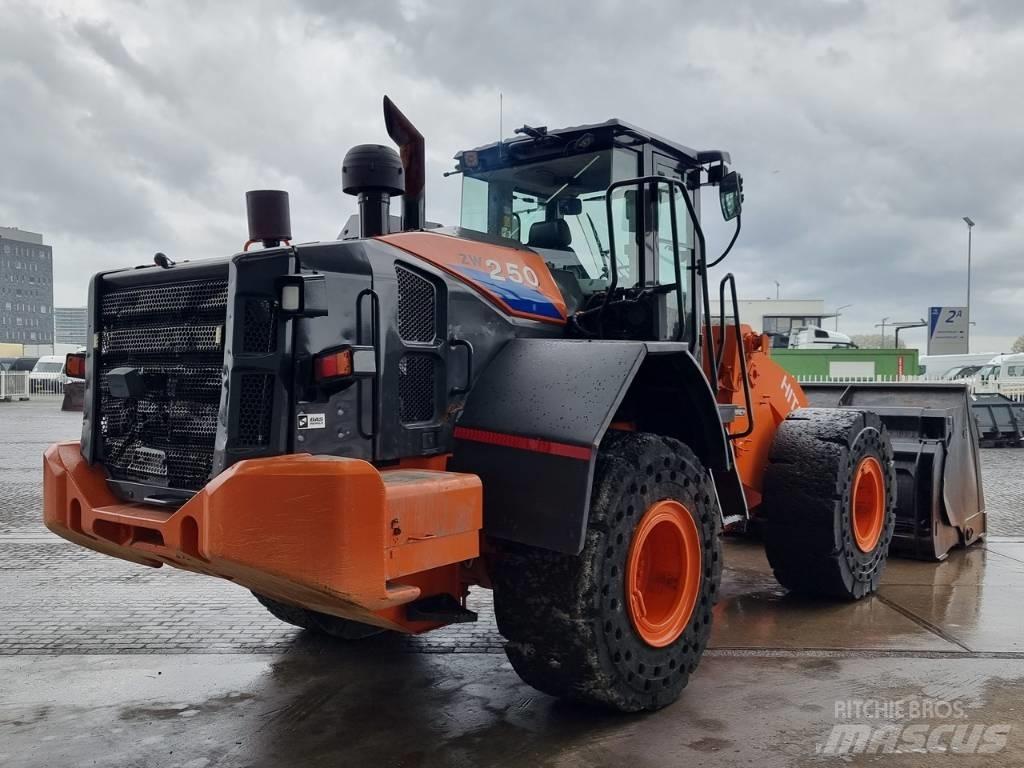 Hitachi ZW 250 Hjullastere