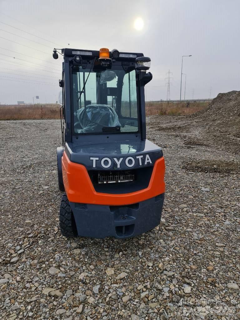 Toyota Tonero Skyvemasttruck