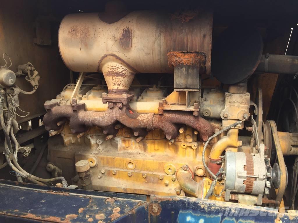 Komatsu GD 511 A Veihøvler