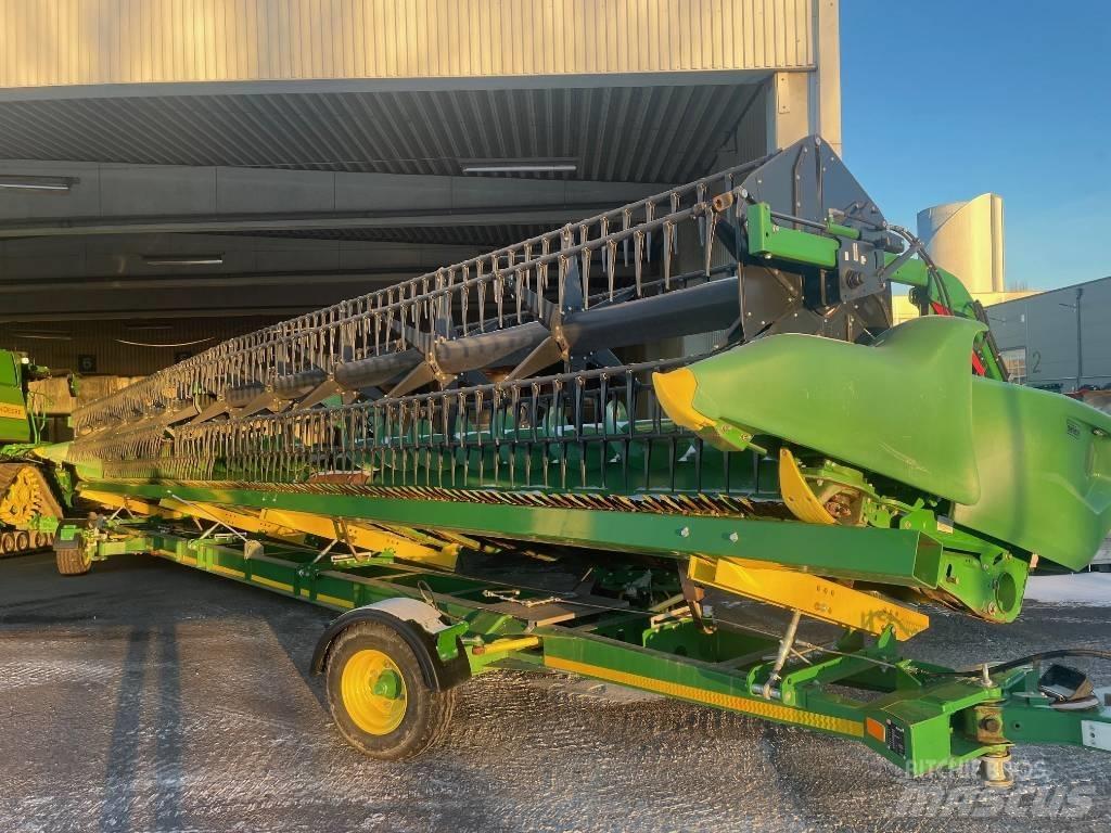John Deere X9 1100 Skurtreskere