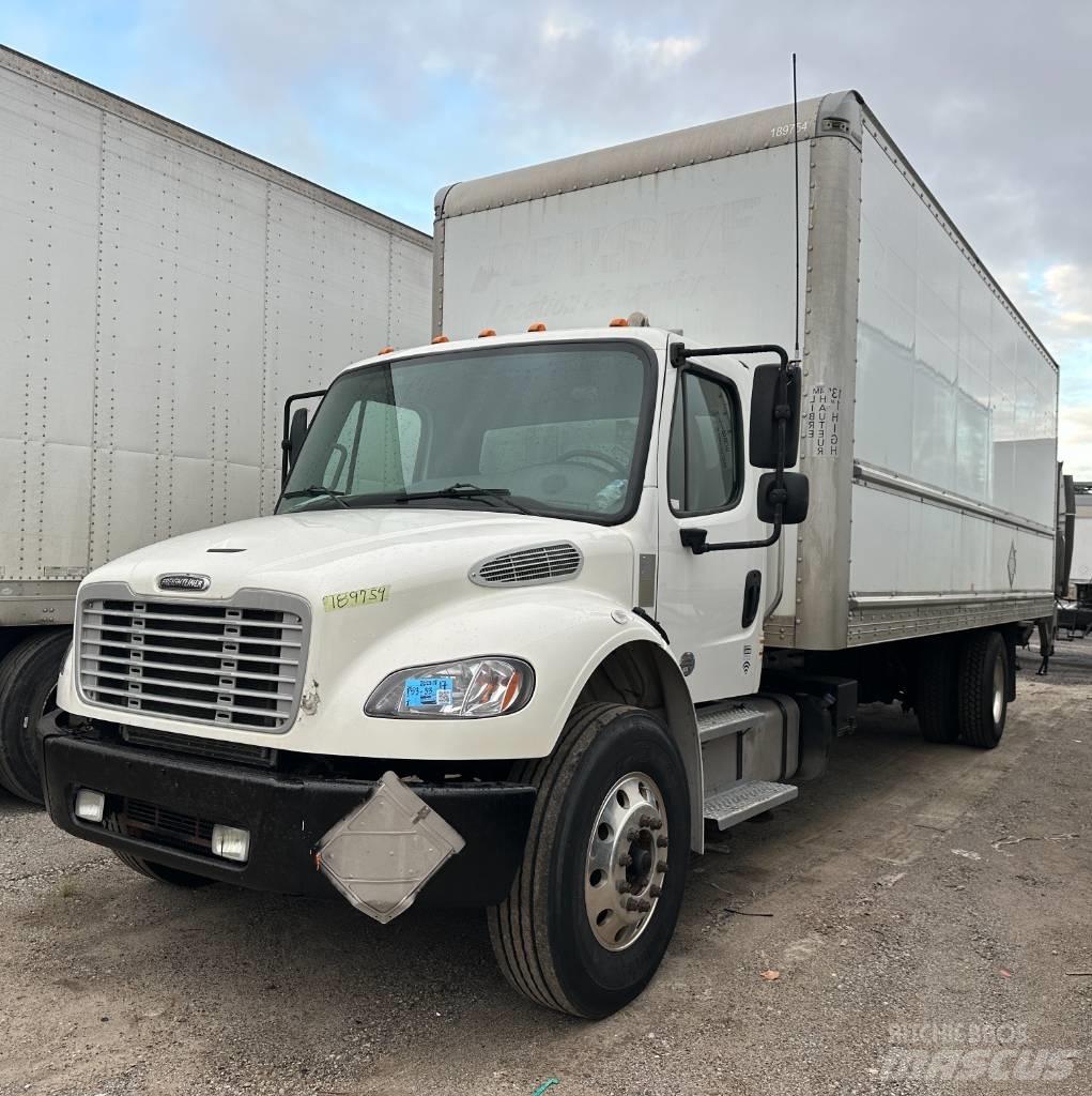 Freightliner M2 106 Skapbiler