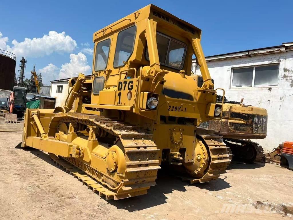CAT D 7 G Dozere Beltegående