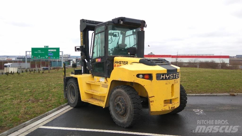 Hyster H8.00XM6 Diesel Trucker