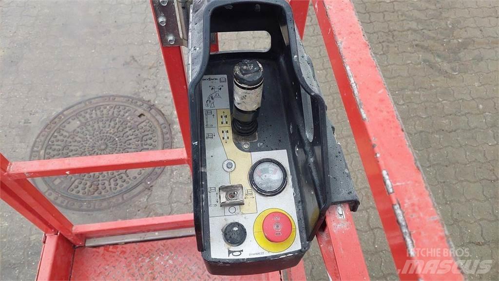 SkyJack SJ12 Personløftere