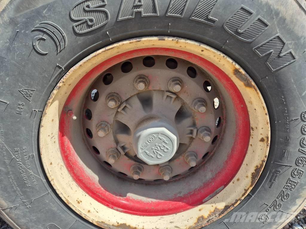 Nopa 3 axle tipper Tipphengere