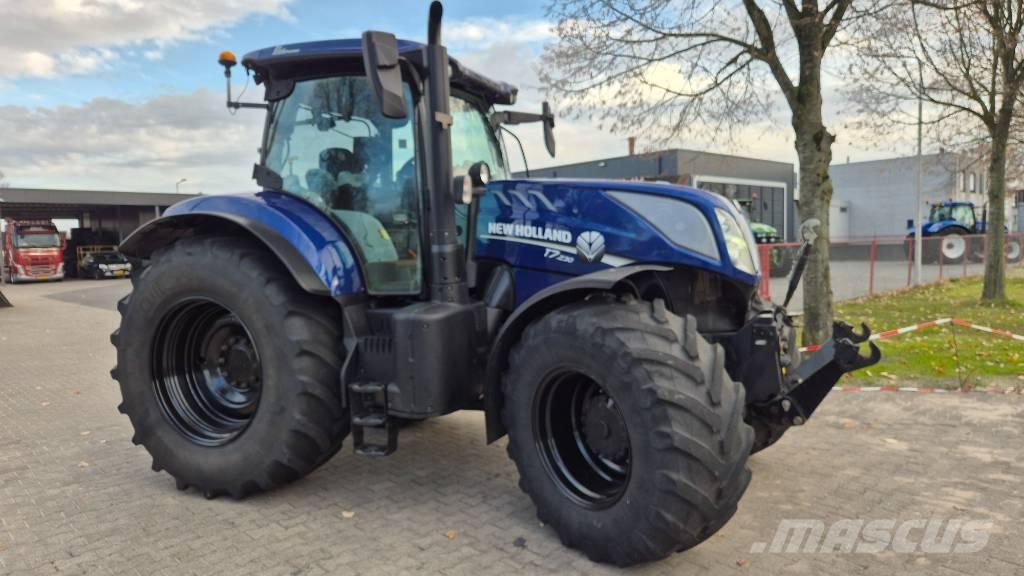 New Holland T 7.230 Traktorer