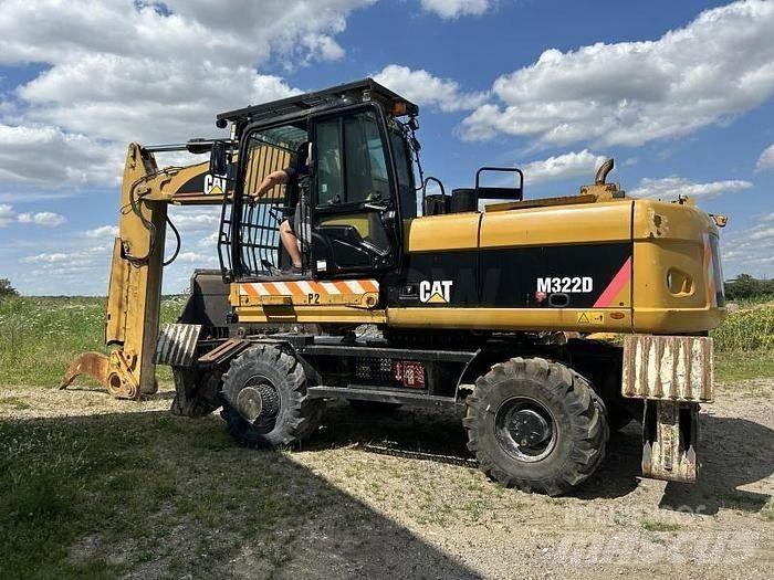 CAT M322D VAH Spesialtilpassede gravemaskiner