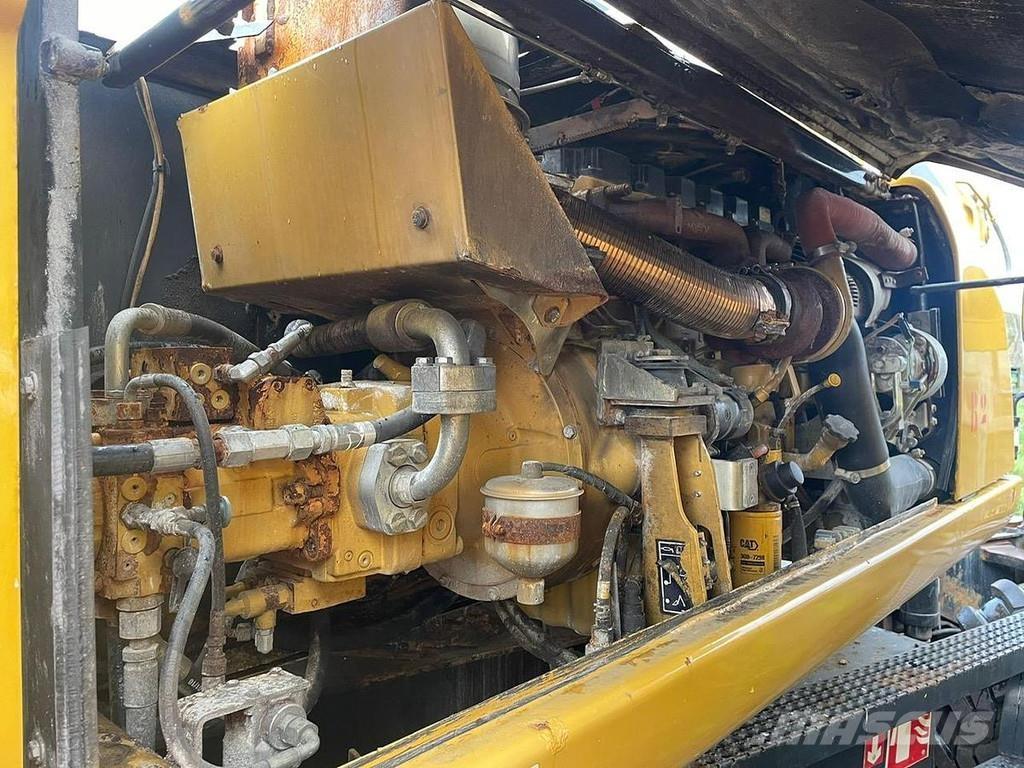 CAT M322D VAH Hjulgravere