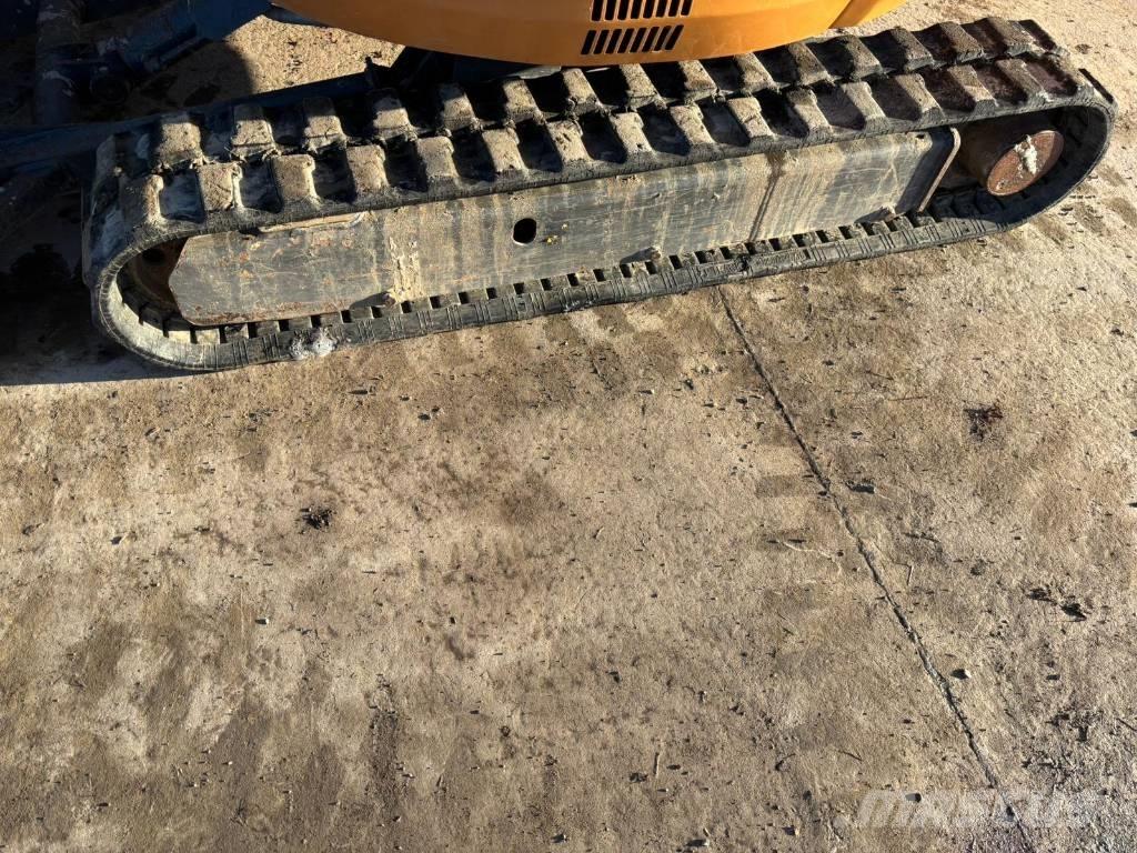 CASE CX 26 B ZTS Minigravere <7t