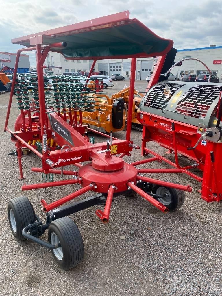 Kverneland 9439 Svanser
