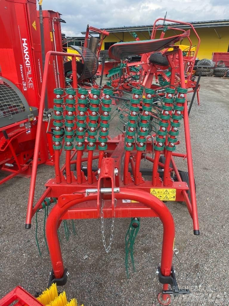 Kverneland 9439 Svanser