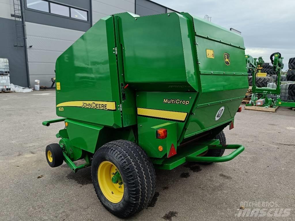 John Deere 623N Rundballepresser